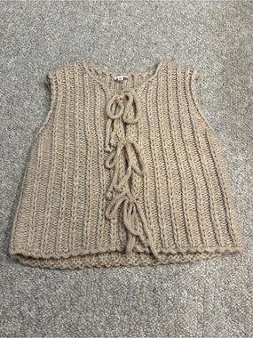 Chunky Knit Tie-Front Vest